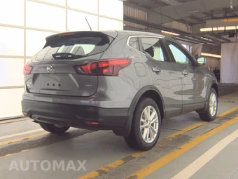 2017 Nissan Rogue Sport S - miniatura 4