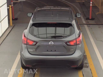 2017 Nissan Rogue Sport S - miniatura 5