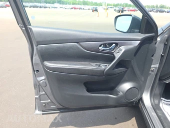 2017 Nissan Rogue Sport S - miniatura 9