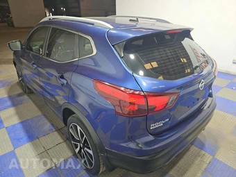 2017 Nissan Rogue Sport SL – miniatura 2