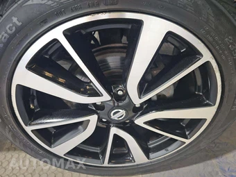 2017 Nissan Rogue Sport SL – miniatura 24
