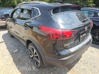 2017 Nissan Rogue Sport SL - miniatura 2