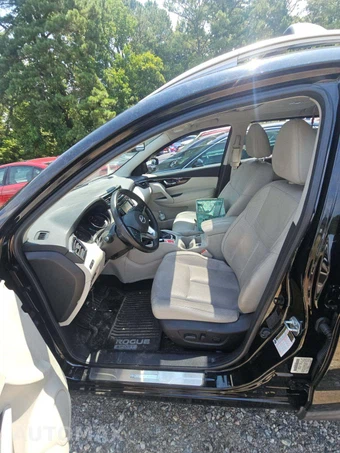 2017 Nissan Rogue Sport SL - miniatura 6