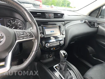 2017 Nissan Rogue Sport SL - miniatura 11