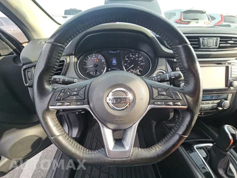 2017 Nissan Rogue Sport SL - miniatura 10