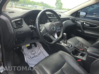 2017 Nissan Rogue Sport SL – miniatura 11