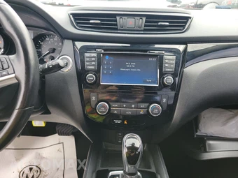 2017 Nissan Rogue Sport SL - miniatura 11