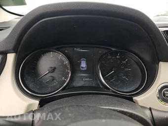 2017 Nissan Rogue Sport SL - miniatura 12