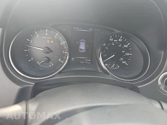 2017 Nissan Rogue Sport SL - miniatura 12