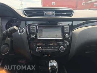 2017 Nissan Rogue Sport SL - miniatura 7