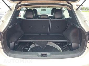 2017 Nissan Rogue Sport SV - miniatura 17