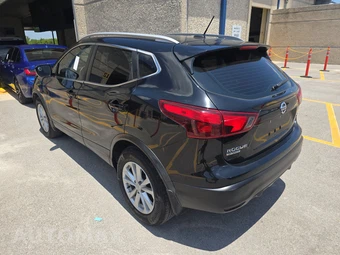 2017 Nissan Rogue Sport SV - miniatura 6