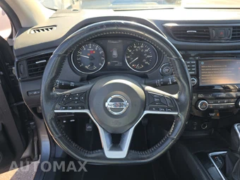 2017 Nissan Rogue Sport SV - miniatura 10