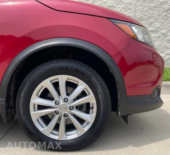 2017 Nissan Rogue Sport SV - miniatura 18