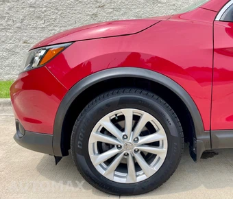 2017 Nissan Rogue Sport SV - miniatura 19