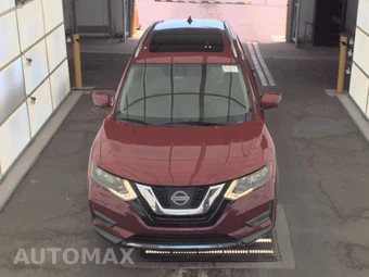 2017 Nissan Rogue SV – miniatura 2