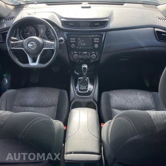 2017 Nissan Rogue SV - miniatura 12