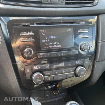 2017 Nissan Rogue SV - miniatura 13