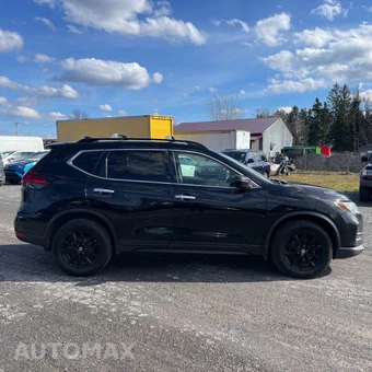 2017 Nissan Rogue SV - miniatura 6