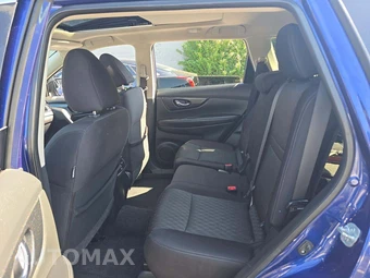 2017 Nissan Rogue SV – miniatura 13