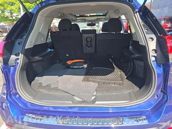 2017 Nissan Rogue SV – miniatura 14