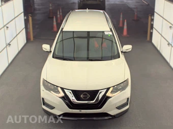 2017 Nissan Rogue SV – miniatura 2