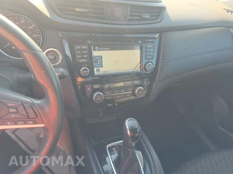 2017 Nissan Rogue SV – miniatura 11