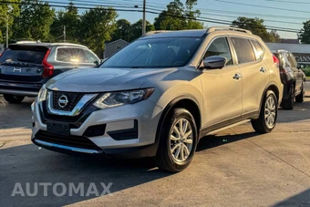 2017 Nissan Rogue SV – miniatura 7