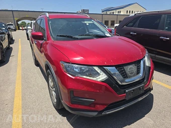 2017 Nissan Rogue SV – miniatura 3
