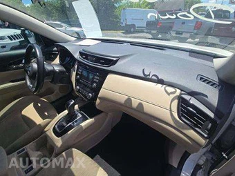 2017 Nissan Rogue SV – miniatura 20