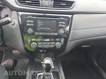 2017 Nissan Rogue SV - miniatura 11