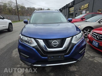 2017 Nissan Rogue SV – miniatura 2