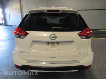 2017 Nissan Rogue SV – miniatura 5
