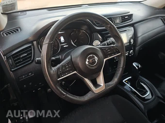 2017 Nissan Rogue SV – miniatura 10