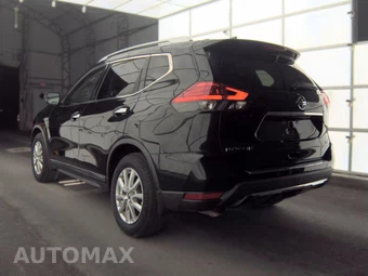 2017 Nissan Rogue SV – miniatura 6