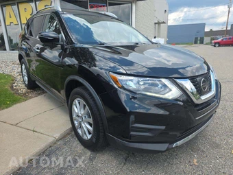 2017 Nissan Rogue SV - miniatura 4