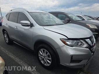 2017 Nissan Rogue SV - miniatura 3