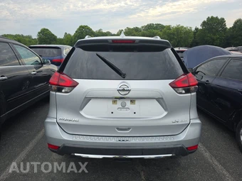 2017 Nissan Rogue SV - miniatura 5