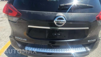 2017 Nissan Rogue SV – miniatura 18