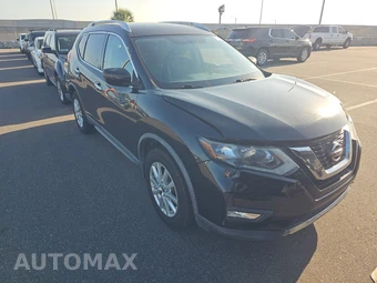 2017 Nissan Rogue SV – miniatura 3
