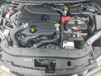 2017 Nissan Sentra NISMO – miniatura 15