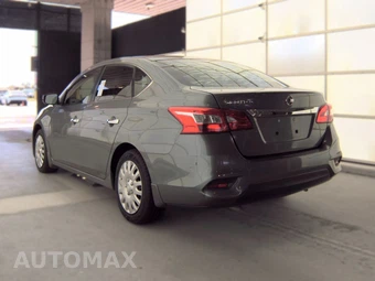 2017 Nissan Sentra S - miniatura 6