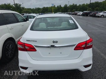 2017 Nissan Sentra S - miniatura 5