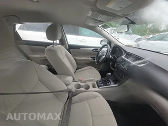 2017 Nissan Sentra S - miniatura 8