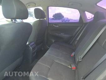 2017 Nissan Sentra S – miniatura 13
