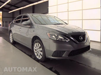 2017 Nissan Sentra S – miniatura 3