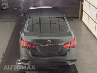 2017 Nissan Sentra S – miniatura 5