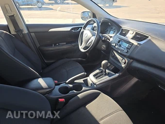 2017 Nissan Sentra S - miniatura 8