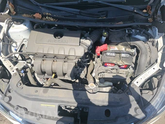 2017 Nissan Sentra S – miniatura 15