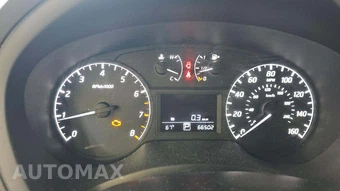 2017 Nissan Sentra S – miniatura 17